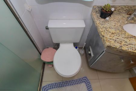 Apartamento à venda com 59m², 2 quartos e 1 vaga Apartamento à venda com 59m², 2 quartos e 1 vagaBanheiro