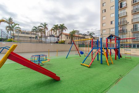 Apartamento à venda com 59m², 2 quartos e 1 vaga Apartamento à venda com 59m², 2 quartos e 1 vagaÁrea comum - Playground