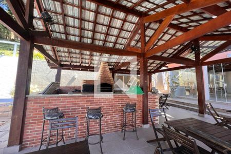 Casa de condomínio à venda com 209m², 4 quartos e 3 vagasÁrea comum - Churrasqueira