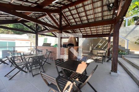 Casa de condomínio à venda com 209m², 4 quartos e 3 vagasÁrea comum - Churrasqueira