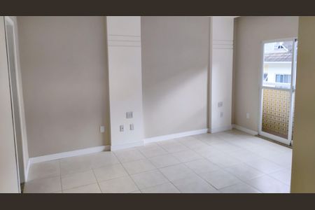 Casa de condomínio à venda com 209m², 4 quartos e 3 vagasSuíte 1