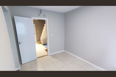 Casa de condomínio à venda com 209m², 4 quartos e 3 vagasQuarto 1