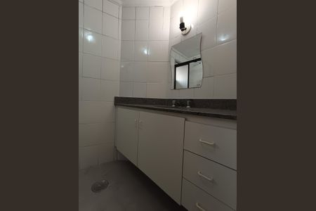 Apartamento para alugar com 47m², 1 quarto e 1 vaga Apartamento para alugar com 47m², 1 quarto e 1 vagaBanheiro da Suíte