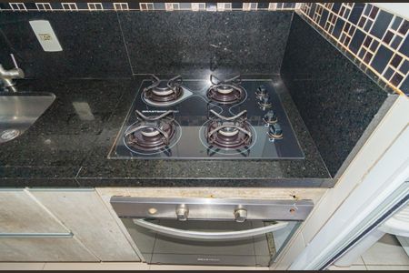 Apartamento à venda com 55m², 2 quartos e 1 vaga Apartamento à venda com 55m², 2 quartos e 1 vagaDetalhe - Cozinha