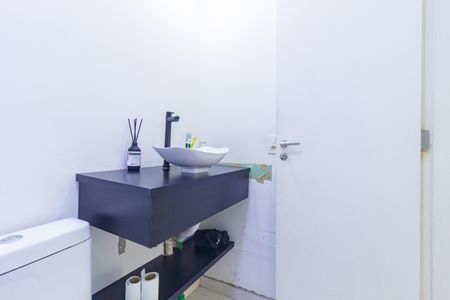 Apartamento à venda com 55m², 2 quartos e 1 vaga Apartamento à venda com 55m², 2 quartos e 1 vagaBanheiro - Suíte