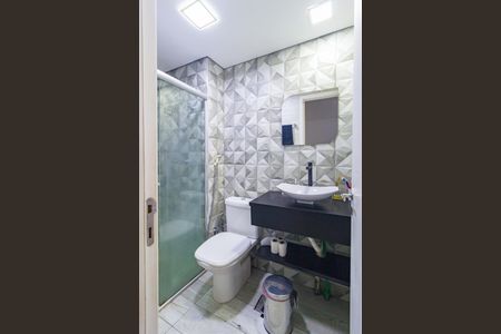 Apartamento à venda com 55m², 2 quartos e 1 vaga Apartamento à venda com 55m², 2 quartos e 1 vagaBanheiro - Social