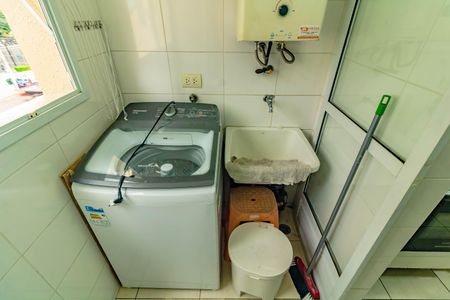 Apartamento à venda com 63m², 2 quartos e 1 vagaÁrea de Serviço