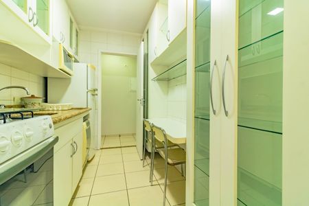 Apartamento à venda com 63m², 2 quartos e 1 vagaCozinha