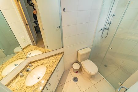 Apartamento à venda com 63m², 2 quartos e 1 vagaBanheiro Social