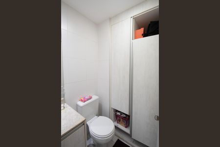 Apartamento à venda com 100m², 2 quartos e 2 vagasBanheiro 