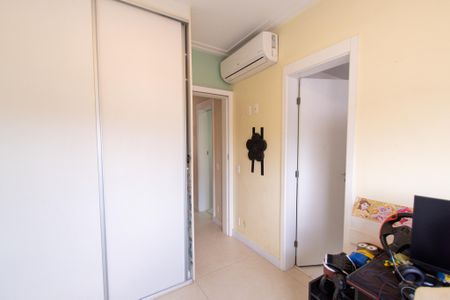 Apartamento à venda com 100m², 2 quartos e 2 vagasSuíte 1