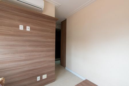 Apartamento à venda com 100m², 2 quartos e 2 vagasSuíte 2
