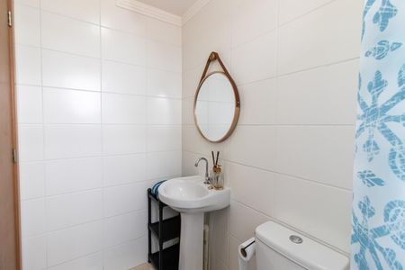 Apartamento para alugar com 55m², 2 quartos e 1 vagaBanheiro 1