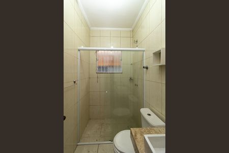 Casa à venda com 180m², 3 quartos e 4 vagasBanheiro da Suíte 1