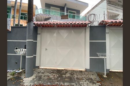 Casa à venda com 180m², 3 quartos e 4 vagasFachada