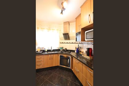 Apartamento à venda com 130m², 2 quartos e 2 vagasCozinha