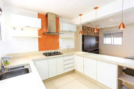 Apartamento à venda com 107m², 2 quartos e 2 vagas Apartamento à venda com 107m², 2 quartos e 2 vagasCozinha