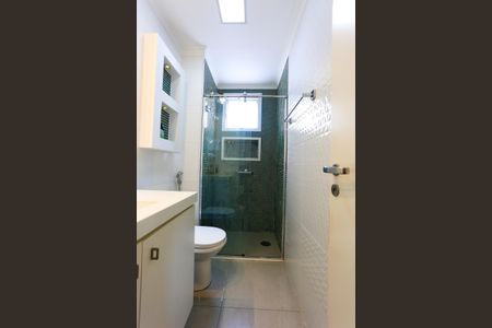 Apartamento à venda com 107m², 2 quartos e 2 vagas Apartamento à venda com 107m², 2 quartos e 2 vagasBanheiro