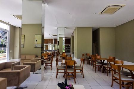 Apartamento à venda com 107m², 2 quartos e 2 vagas Apartamento à venda com 107m², 2 quartos e 2 vagasÁrea comum - Salão de festas