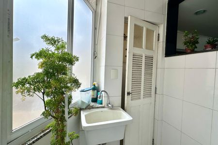 Apartamento à venda com 108m², 3 quartos e sem vaga Apartamento à venda com 108m², 3 quartos e sem vagaÁrea de Serviço