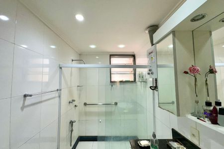 Apartamento à venda com 108m², 3 quartos e sem vaga Apartamento à venda com 108m², 3 quartos e sem vagaBanheiro