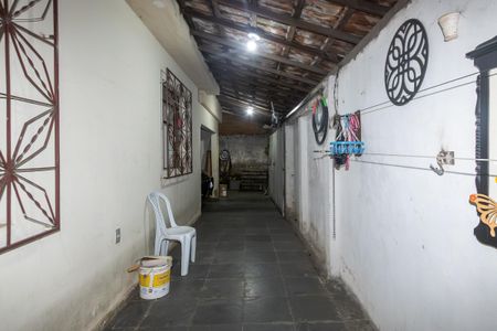 Casa à venda com 241m², 3 quartos e 1 vaga Casa à venda com 241m², 3 quartos e 1 vagaVaranda