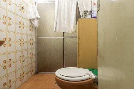 Casa à venda com 241m², 3 quartos e 1 vaga Casa à venda com 241m², 3 quartos e 1 vagaBanheiro da Suíte