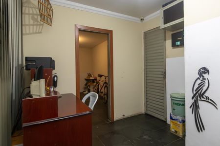 Casa à venda com 241m², 3 quartos e 1 vaga Casa à venda com 241m², 3 quartos e 1 vagaSala 2