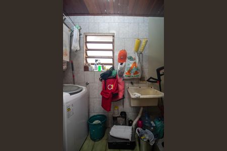 Casa à venda com 160m², 3 quartos e 2 vagas Casa à venda com 160m², 3 quartos e 2 vagasÁrea de Serviço