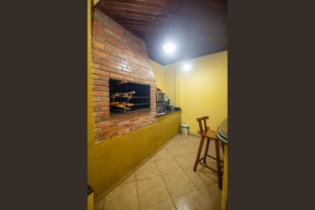 Casa à venda com 160m², 3 quartos e 2 vagas Casa à venda com 160m², 3 quartos e 2 vagasChurrasqueira