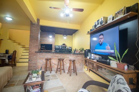 Casa à venda com 160m², 3 quartos e 2 vagas Casa à venda com 160m², 3 quartos e 2 vagasSala 3