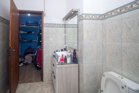 Casa à venda com 160m², 3 quartos e 2 vagas Casa à venda com 160m², 3 quartos e 2 vagasBanheiro da Suíte 3