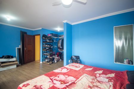 Casa à venda com 160m², 3 quartos e 2 vagas Casa à venda com 160m², 3 quartos e 2 vagasSuite