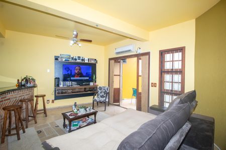 Casa à venda com 160m², 3 quartos e 2 vagas Casa à venda com 160m², 3 quartos e 2 vagasSala 3