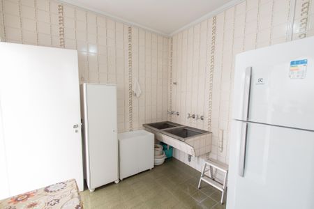 Casa à venda com 252m², 3 quartos e 4 vagasLavanderia