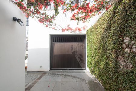 Casa à venda com 252m², 3 quartos e 4 vagasGaragem