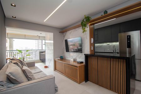 Apartamento à venda com 70m², 2 quartos e 1 vaga Apartamento à venda com 70m², 2 quartos e 1 vagaSala