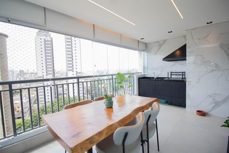 Apartamento à venda com 70m², 2 quartos e 1 vaga Apartamento à venda com 70m², 2 quartos e 1 vagaVaranda Gourmet