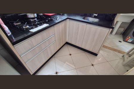 Apartamento à venda com 87m², 3 quartos e 2 vagas Apartamento à venda com 87m², 3 quartos e 2 vagasCozinha