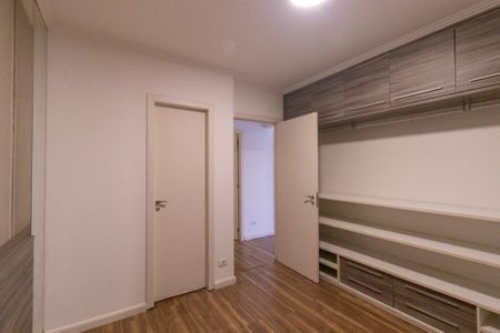 Suíte de apartamento para alugar com 2 quartos, 162m² em Rebouças, Curitiba