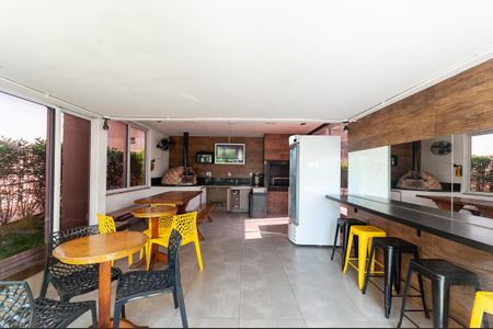 Apartamento à venda com 98m², 3 quartos e 2 vagas Apartamento à venda com 98m², 3 quartos e 2 vagasÁrea comum - Churrasqueira