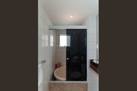 Apartamento à venda com 98m², 3 quartos e 2 vagas Apartamento à venda com 98m², 3 quartos e 2 vagasBanheiro Social