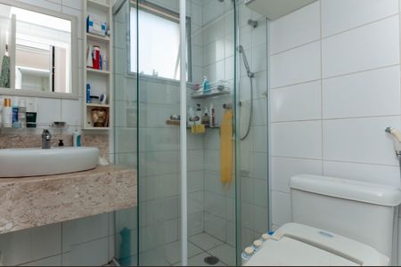 Apartamento à venda com 98m², 3 quartos e 2 vagas Apartamento à venda com 98m², 3 quartos e 2 vagasBanheiro da Suíte