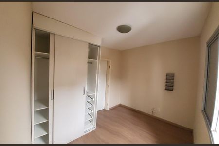 Quarto 2 de apartamento para alugar com 2 quartos, 45m² em Jardim Miriam, São Paulo