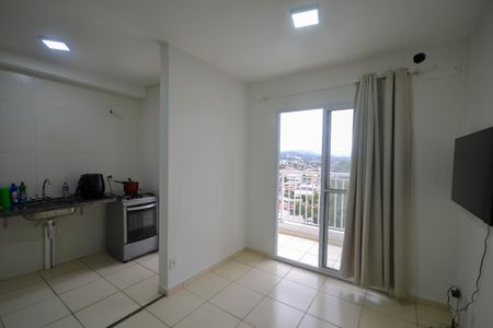 Sala de apartamento para alugar com 2 quartos, 47m² em Luz, Nova Iguaçu
