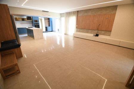 Sala de casa de condomínio para alugar com 3 quartos, 250m² em Parque Taquaral, Campinas