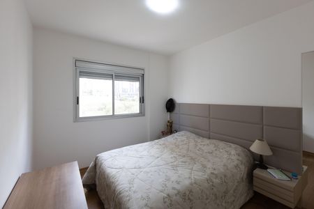 Apartamento à venda com 126m², 4 quartos e 3 vagas Apartamento à venda com 126m², 4 quartos e 3 vagasSuíte
