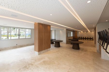 Apartamento à venda com 126m², 4 quartos e 3 vagas Apartamento à venda com 126m², 4 quartos e 3 vagasÁrea comum - Salão de festas