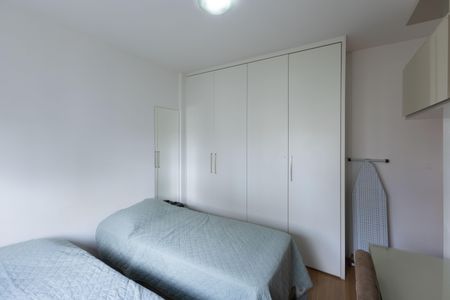 Apartamento à venda com 126m², 4 quartos e 3 vagas Apartamento à venda com 126m², 4 quartos e 3 vagasQuarto 1