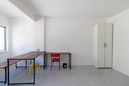 Studio  de kitnet/studio para alugar com 1 quarto, 45m² em Rio Branco, Porto Alegre